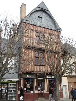 135.vendôme